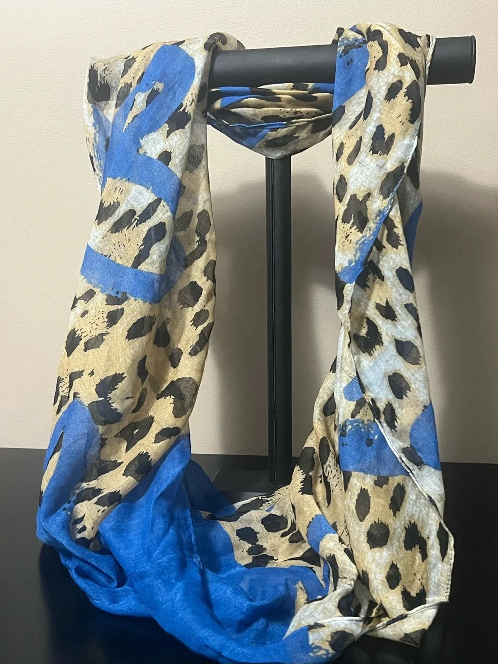 Animal Print Scarf Set - Beige, Black & Blue